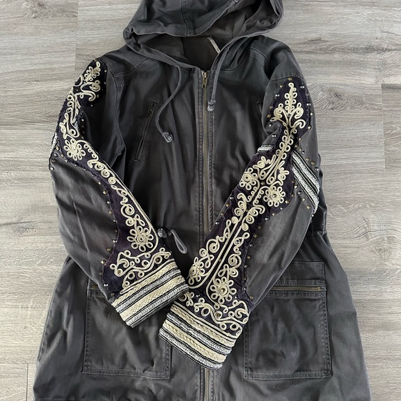 🌟 RARE! FREE PEOPLE Golden Quills Military Jacket in XS! - Picture 6 of 7